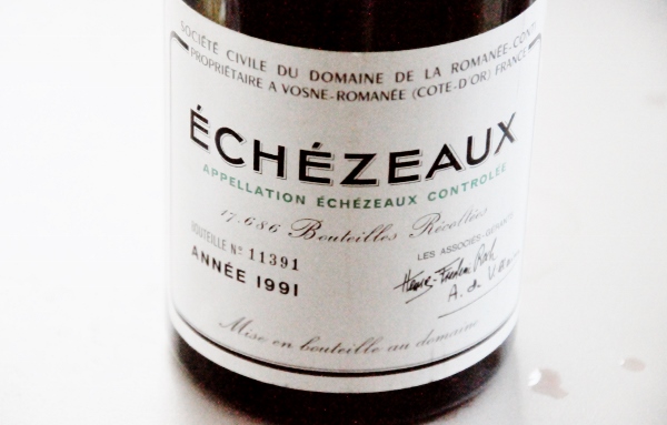 Domaine De La Romanée-Conti Échézeaux 1991. Échézaeux är DRCs enklaste och billigaste Grand Cru. Årgång 2011 kostade omkring 3000 kronor per flaska.  
